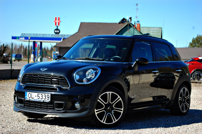 MINI COUNTRYMAN COOPER S ALL4 JOHN COOPER W