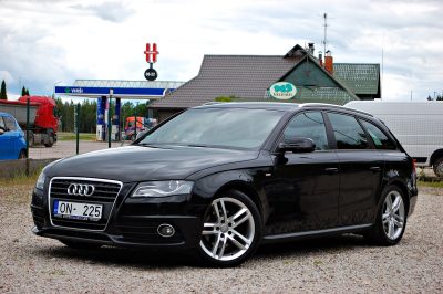 AUDI A4 AVANT S-LINE SPORTPAKET PLUS