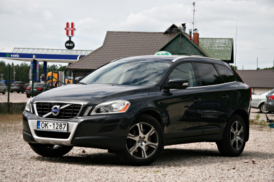 VOLVO XC60 AWD SUMMUM