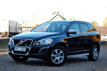 VOLVO XC60 R-DESIGN