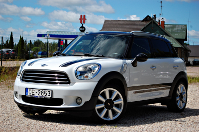 MINI COUNTRYMAN COOPER D CHILI ALL4