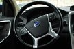 VOLVO XC60 MOMENTUM