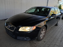VOLVO V70 MOMENTUM FACELIFT