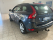VOLVO XC60 MOMENTUM
